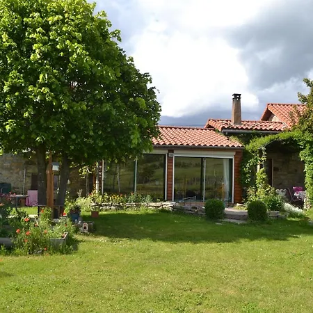 Independant Dans Maison A La Campagne 3* Égliseneuve-près-Billom