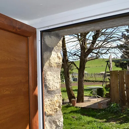 Independant Dans Maison A La Campagne Bed & Breakfast 3*