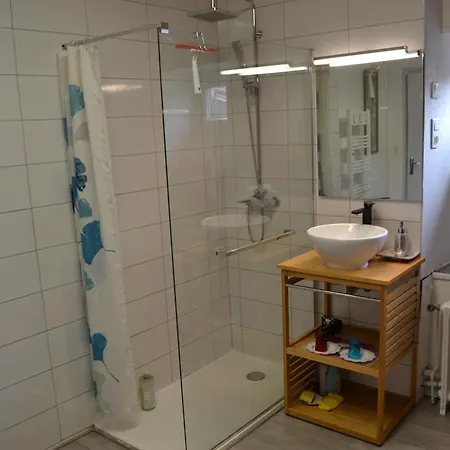 Independant Dans Maison A La Campagne 3* Egliseneuve-pres-Billom