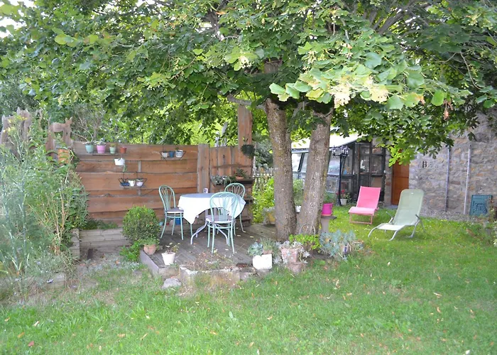 Bed & Breakfast Independant Dans Maison A La Campagne Egliseneuve-pres-Billom