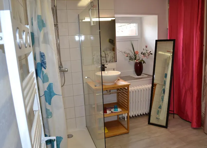 Bed & Breakfast Independant Dans Maison A La Campagne Egliseneuve-pres-Billom